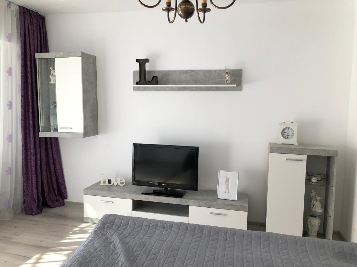 Le Garçon de Cristina-Simple,Quiet,Spacious Studio Bucarest Extérieur photo