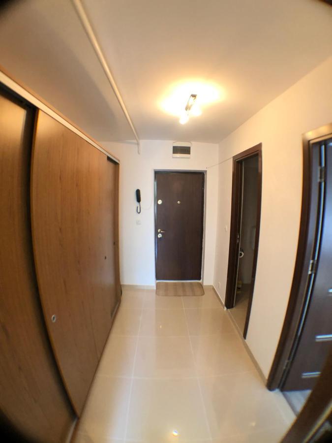 Le Garçon de Cristina-Simple,Quiet,Spacious Studio Bucarest Extérieur photo